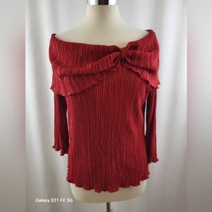 Maroon Pleated Off The Shoulder Blouse Size Small/Medium
